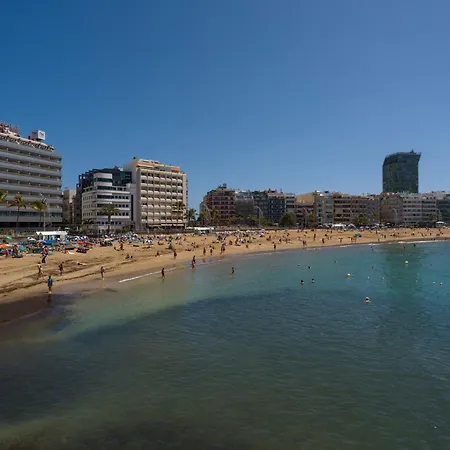 In Palmas Near Playa De Canteras * Las Palmas de Gran Canaria